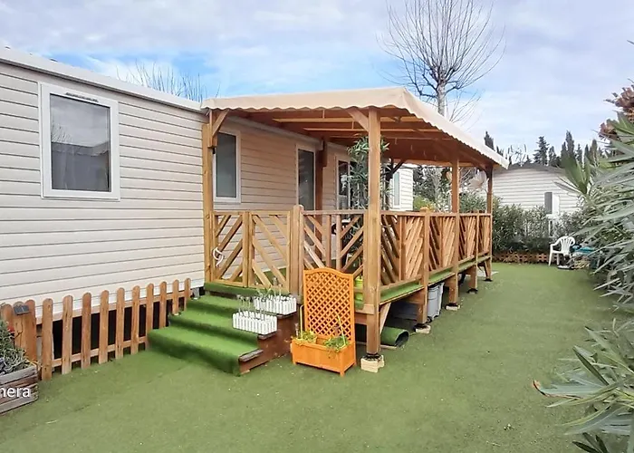 Mobil\'Home Neuf Camping Montourey A Frejus